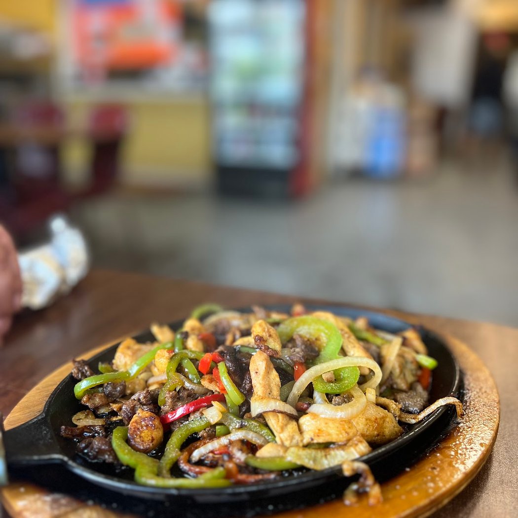 Taqueria La Campechana 1
